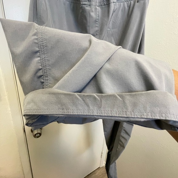 Athleta Gray La Viva pant - Picture 4 of 10